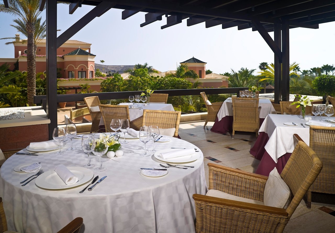 terraza-restaurante-bogey9.jpg